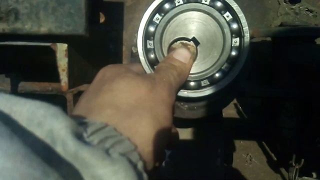 Как сделан эксцентрик на моей картофелекопалке вибро лапа . смотреть онлайн