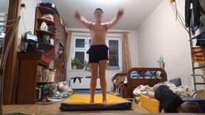 Как научиться делать фляк через ногу (фляк в разножку) за одну минуту!!!