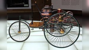 История появления и развития автомобилей