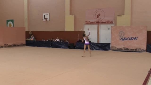 Романенко Валерия (скакалка) 11.10.2014 Чемпионат Черниговской области. 1-й день. смотреть онлайн
