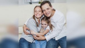 Вместе 18 лет. Однолюб Александр Асташенок и его возрастная жена-красавица