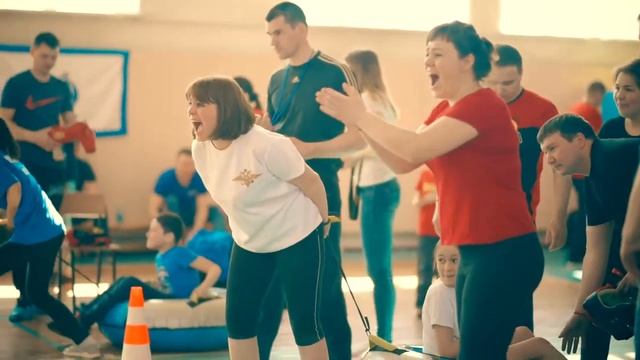 Мама, папа, я - спортивная полицейская семья 14.04.18 смотреть онлайн