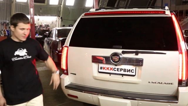 Красные фонари Cadillac Escalade 3 в стиле 4 поколения (американские)