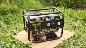 Бензогенератор HUTER DY6500LXA