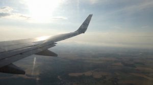 KLM Boeing 737-800 Landing Lyon-Saint Exupéry Airport