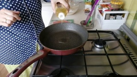 262.Банановые оладьи с шоколадом!?Самый вкусный завтрак за 10 минут!#оладьи#оладьирецепт#готовимдом