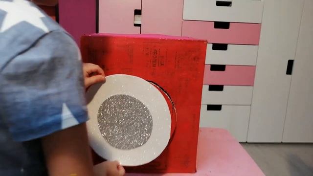 LAVATRICE DI CARTONE PER BAMBINI- FAI DA TE- CARDBOARD WASHING MACHINE -LAVATRICE BAMBINI смотреть онлайн