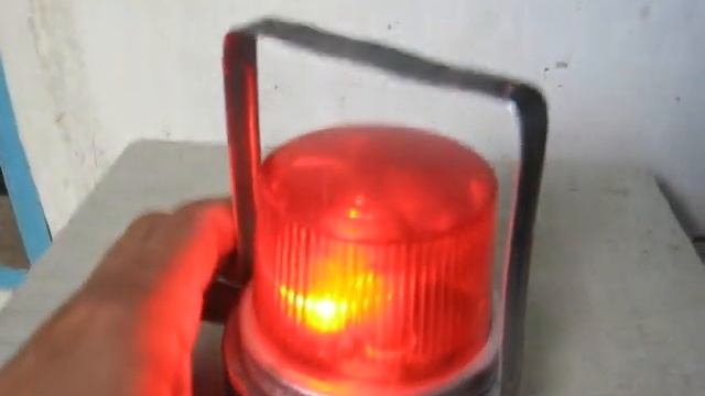 Модернизируем ретро фонарик, часть 1 смотреть онлайн