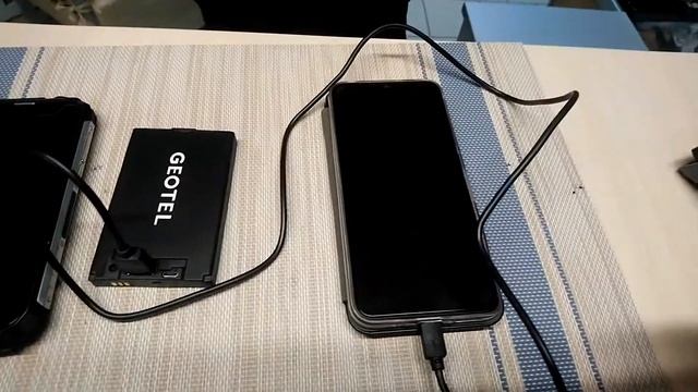 Аккумулятор телефона работает как Павербанк :) смотреть онлайн