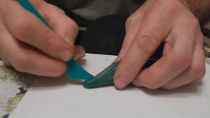 Как сделать из пластилина КРОКОДИЛА. How to make a plasticine crocodile.