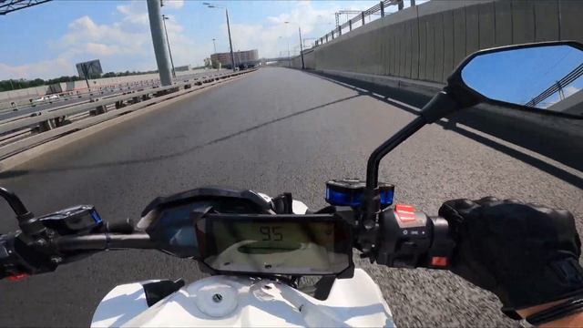 Максимальная скорость на электромотоцикле смотреть онлайн