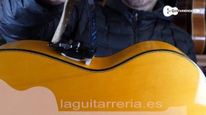 Soporte Guitarra Ergonómico Flanger FA-80