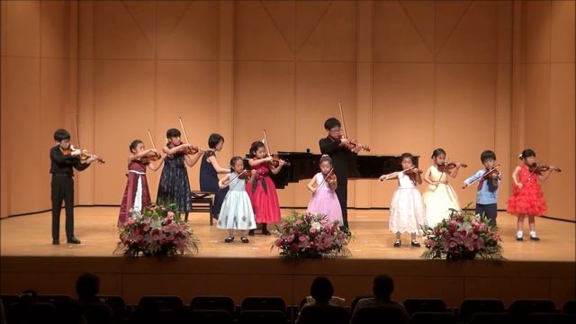 ★ Jazzscale  / Kids strings Ensemble /Medvedovsky смотреть онлайн