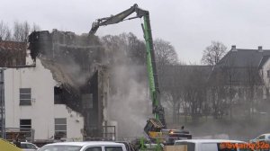 4K| Volvo EC480E High Reach Excavator In Demolition