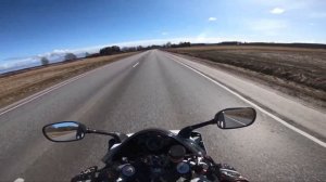 Yamaha R1 2007 quickshifter :)