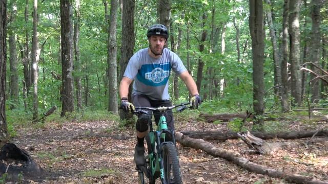 How to Ride Skinnies!  Beginner MTB Sessions with Bryan