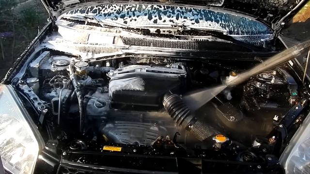 Karcher K 5.55 Jubilee. Мойка двигателя и моторного отсека. смотреть онлайн