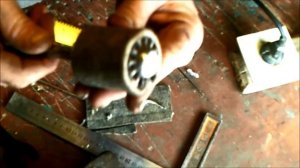 Приспособа . Якорь сгоревшего электромотора..mp4