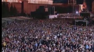 PAUL McCARTNEY IN MOSCOW RED SQUARE RUSSIA.BACK IN THE USSR