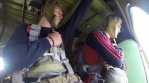 Первый прыжок с парашютом. Парашют Д-10. Высота 900м.