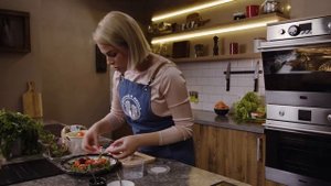 Салат с сыром Моцарелла