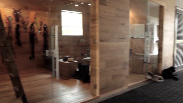 Stalls for Rent in Wellington, FL. Drone Video of Portofino Stables смотреть онлайн