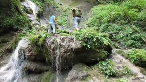 Баракаевская   водопады и пещера