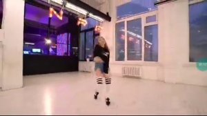 Тверк Полины Дубковой