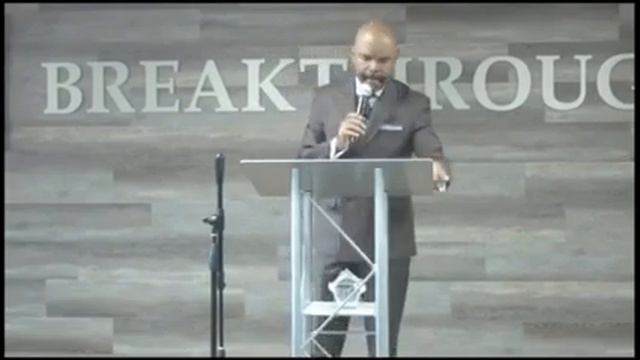 Breakthrough Church Pastor Charles Gibson.. Moreno Valley CA 11/8/23 смотреть онлайн