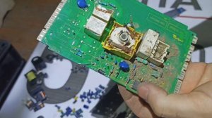 Добываю радиодетали с импортных плат. Что я беру с них и ЧТО Я БУДУ ДАЛЬШЕ ДЕЛАТЬ С ПЛАТАМИ.