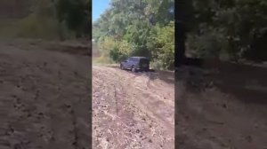 Ниссан патфайндер в грязи