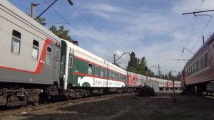 ЭП1М-638 с поездом №142 Екатеринбург — Симферополь