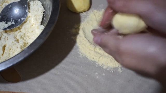 Солнечные сырники без муки ...cottage cheese fritters without flour.. смотреть онлайн