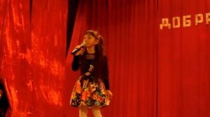 Рано утром просыпаюсь я от глаз твоих