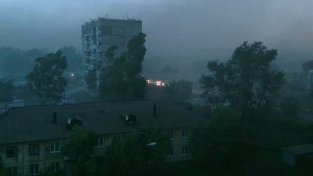 Алтайский край 13.07.2014 гроза и ливень в Новоалтайске. Altai смотреть онлайн