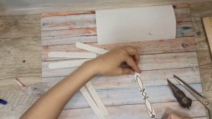 Крутящаяся карусель своими руками. Простой вариант, без молдов. Съемный новогодний декор.