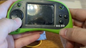 портативная игровая консоль  распаковка RS-8d как в детстве