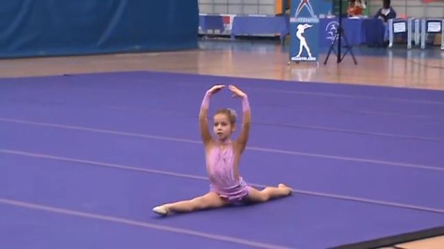 BGD Irena Beznos Level 3 Rhythmic Gymnastics Floor Dance смотреть онлайн