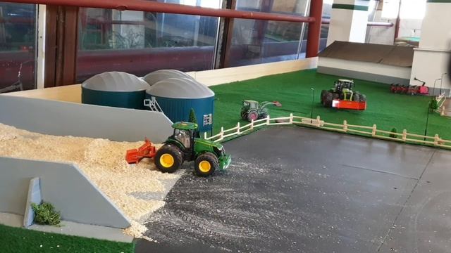 Diorama 1:32 смотреть онлайн