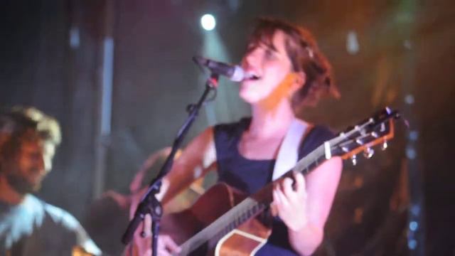 Eefje de Visser op Leo Vromannacht 2011 in Gouda смотреть онлайн