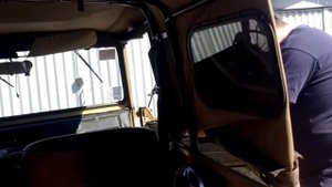 ЛУАЗ 969 . Как снять тент