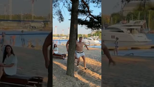 Подкатил к девушке ревнивого бодибилдера | Паркур-Пранк? смотреть онлайн