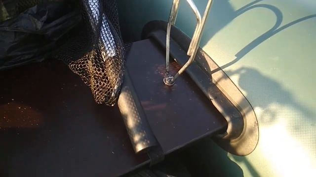 Крепление для удочек в лодку. смотреть онлайн