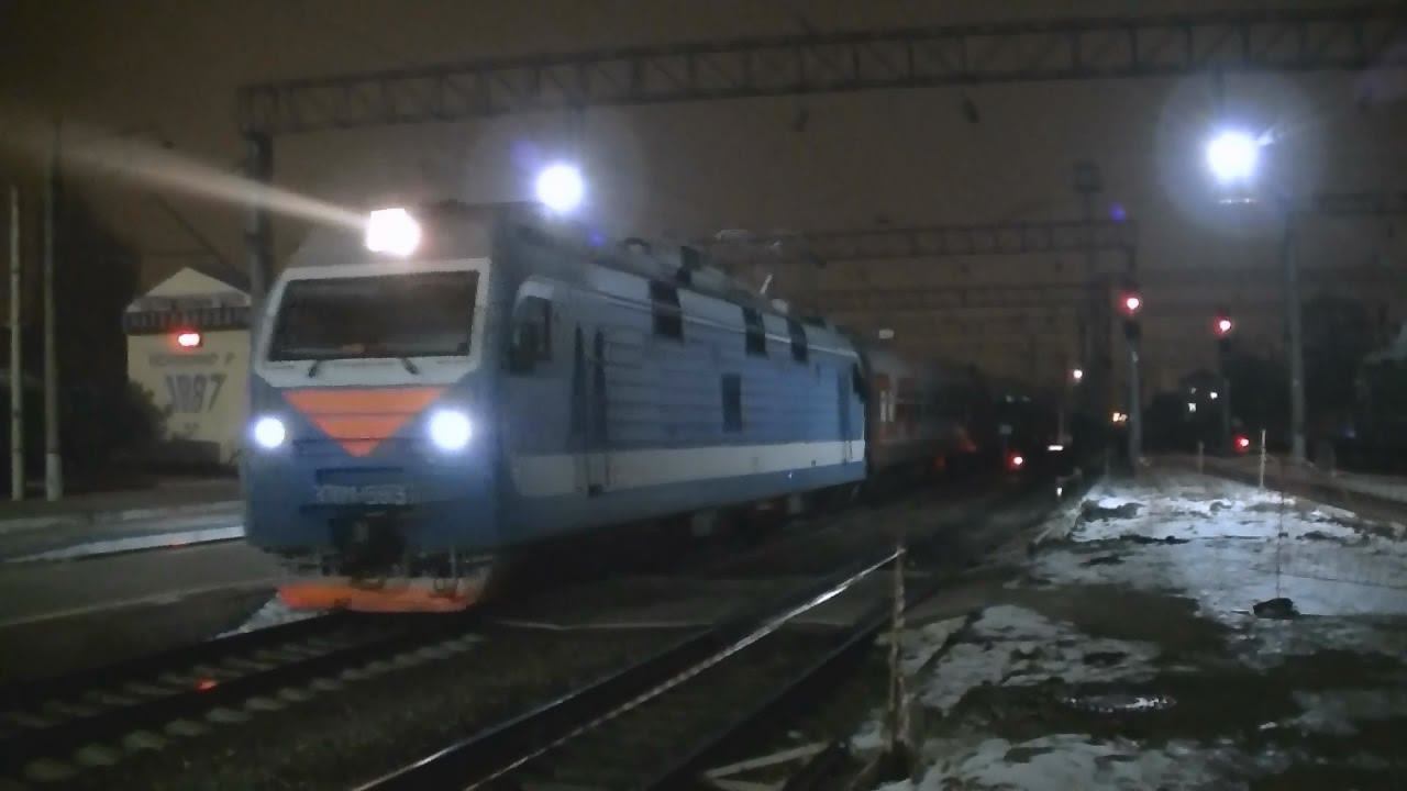 ЭП1М-563 с поездом №641 Ростов-на-Дону - Адлер смотреть онлайн