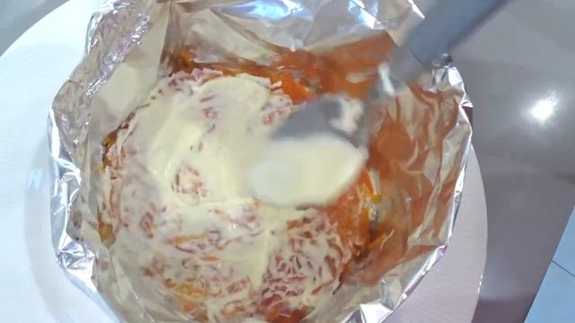 Съедят за минуту! Очень простой и невероятно вкусный САЛАТ !  Рецепт  из простых продуктов!