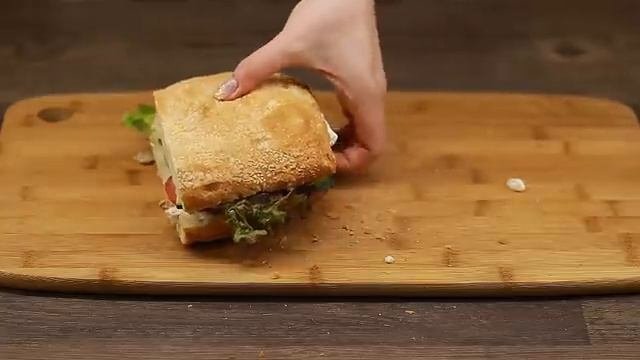 Вкуснейший сэндвич с тунцом! С соусом ТАР-ТАР (два рецепта)