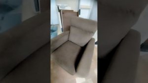 Перетяжка Кресла-реклайнер, а также ремонт и частичная замена поролона.