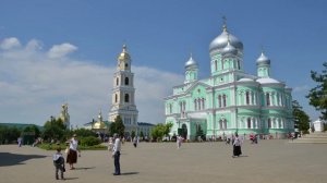 Батюшка Серафим ( Валерий Малышев )