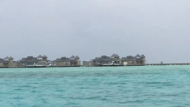 Сонева Джани: Самые роскошные водные виллы на Мальдивах.