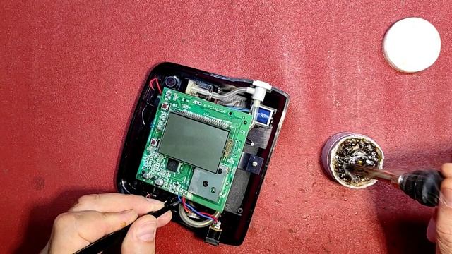 Ремонт тонометра AND UA 877. Не корректное отображение цифр на дисплее. смотреть онлайн